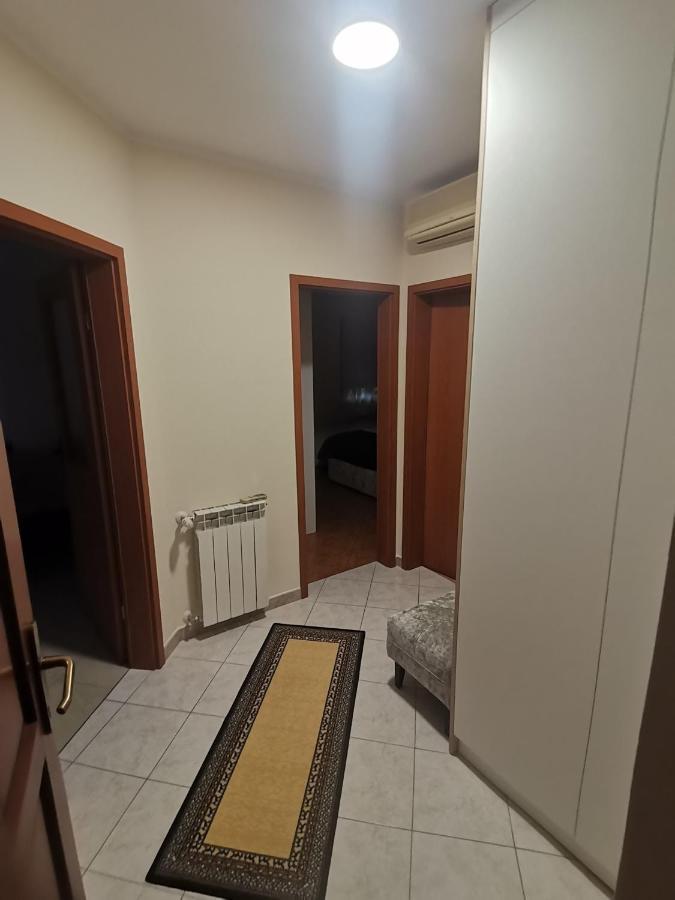 Appartamento APP Fratrici Umago Esterno foto